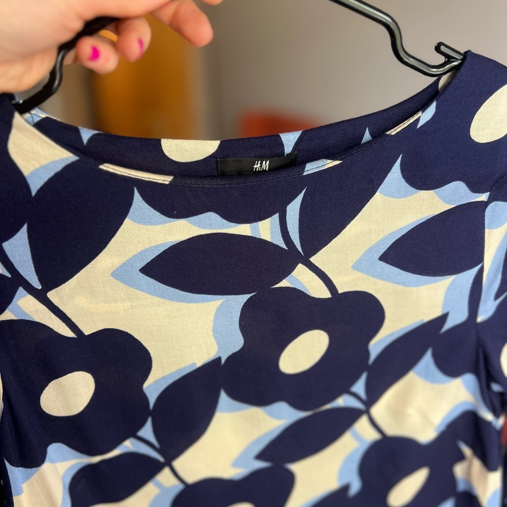 H&M Navy & Light Blue Floral Boatneck Top - Picture 2 of 6